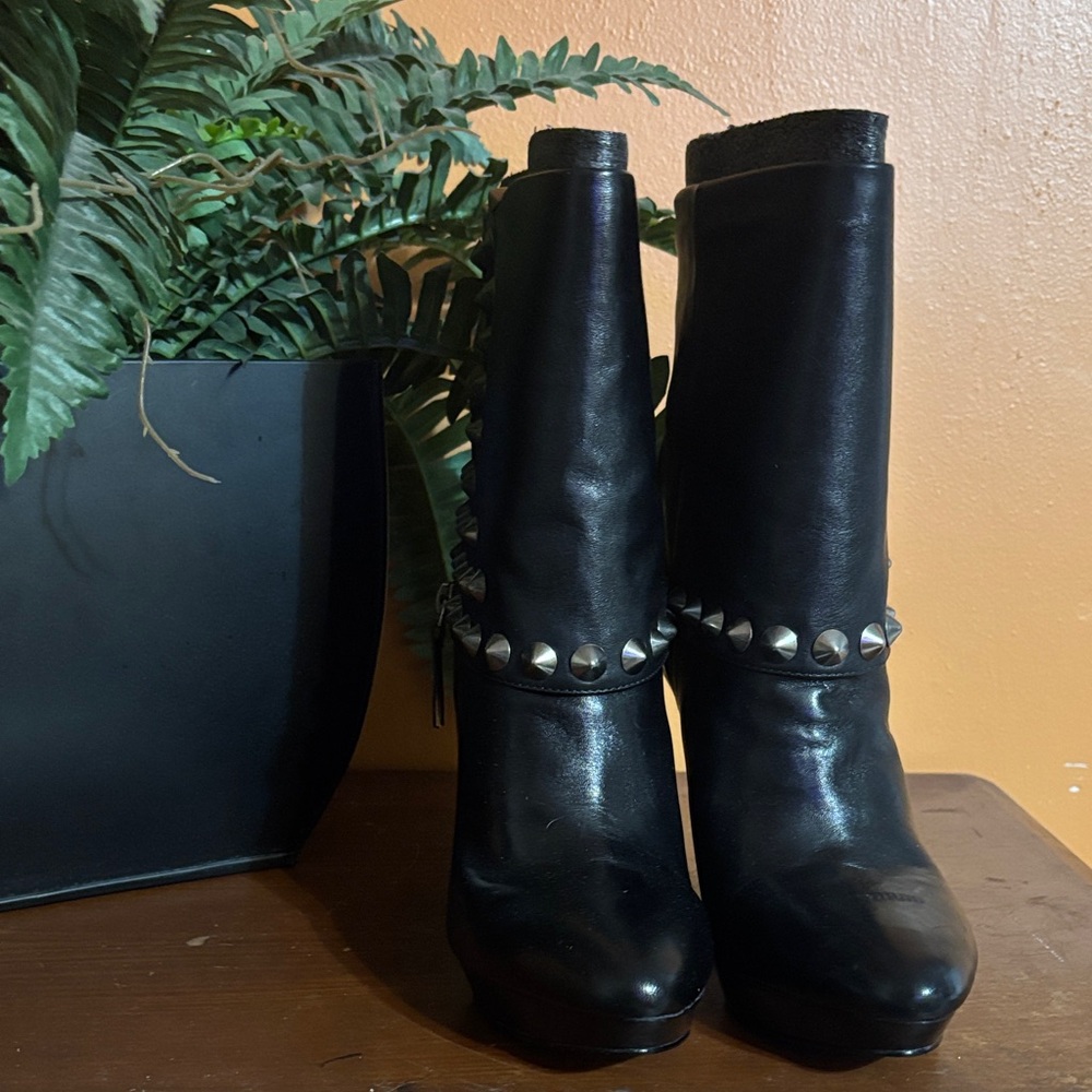 Nine West Black Studded Heeled Boots